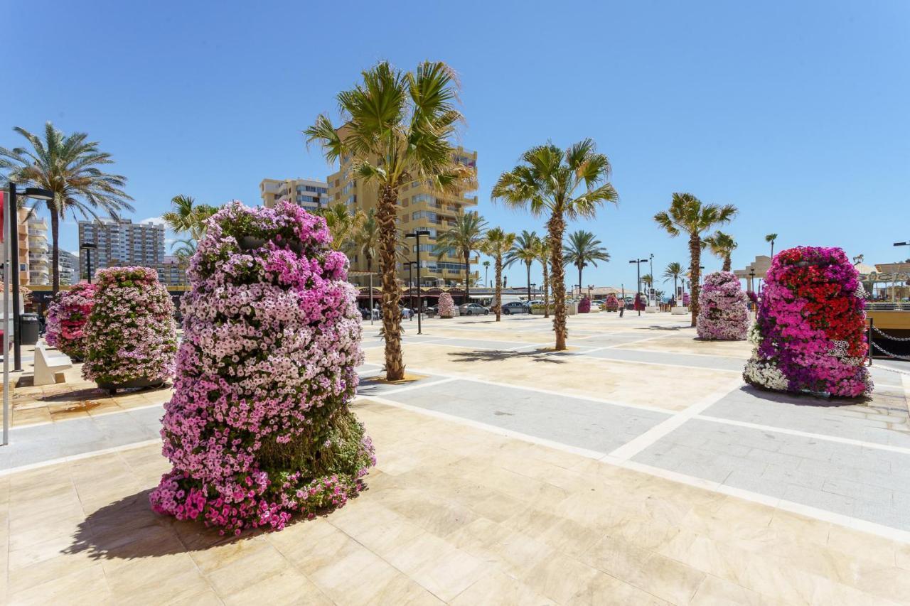 Hostal Costabella Powered By Faro Homes Fuengirola Exterior photo