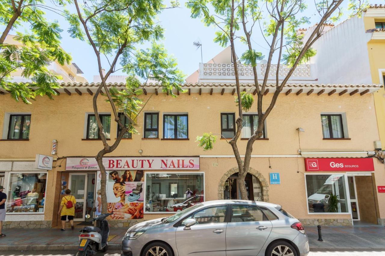 Hostal Costabella Powered By Faro Homes Fuengirola Exterior photo